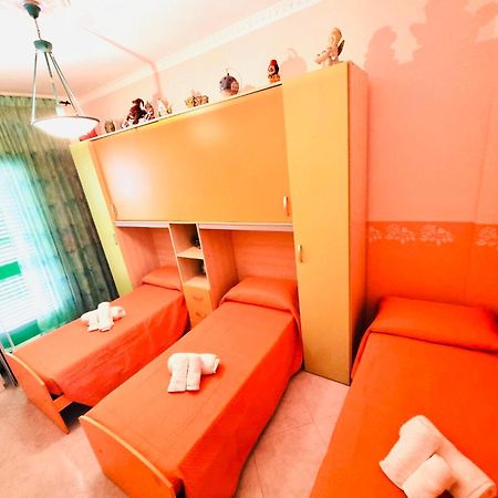 Colasante House Молфета Екстериор снимка