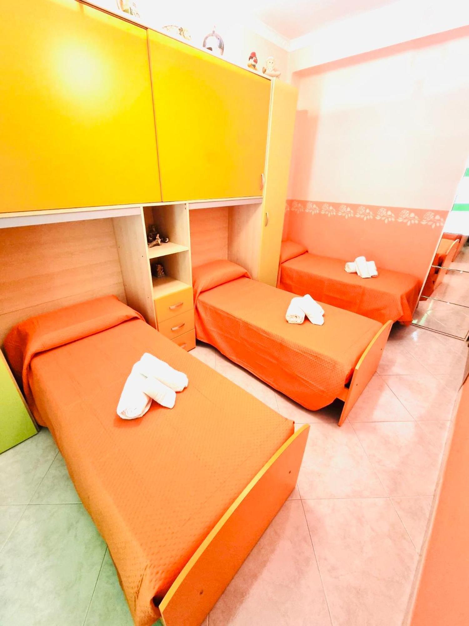 Colasante House Молфета Екстериор снимка